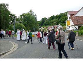 Bittprozession an Christi Himmelfahrt (Foto: Karl-Franz Thiede)